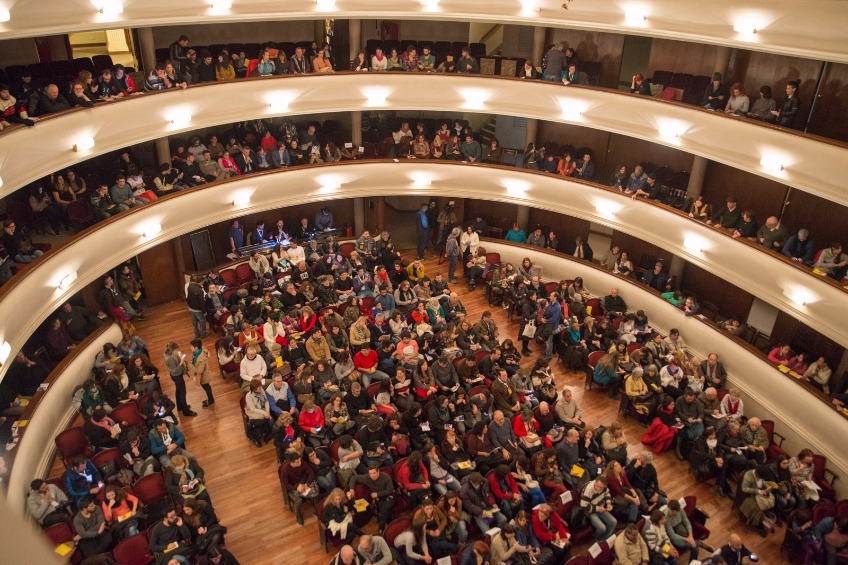 Apertura de la 32 Fiesta Nacional del Teatro en el Teatro Independencia de Mendoza.